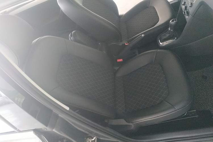 Used Skoda Rapid 2019 1.5L Automatic Comfort Edition China V Standard Right Front Seat