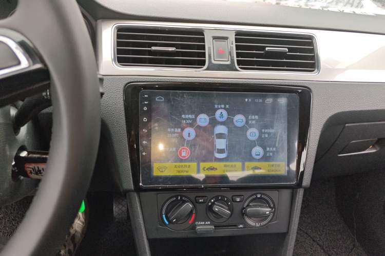 Used Skoda Rapid 2019 1.5L Automatic Comfort Edition China VI Standard Audio And AC Panel