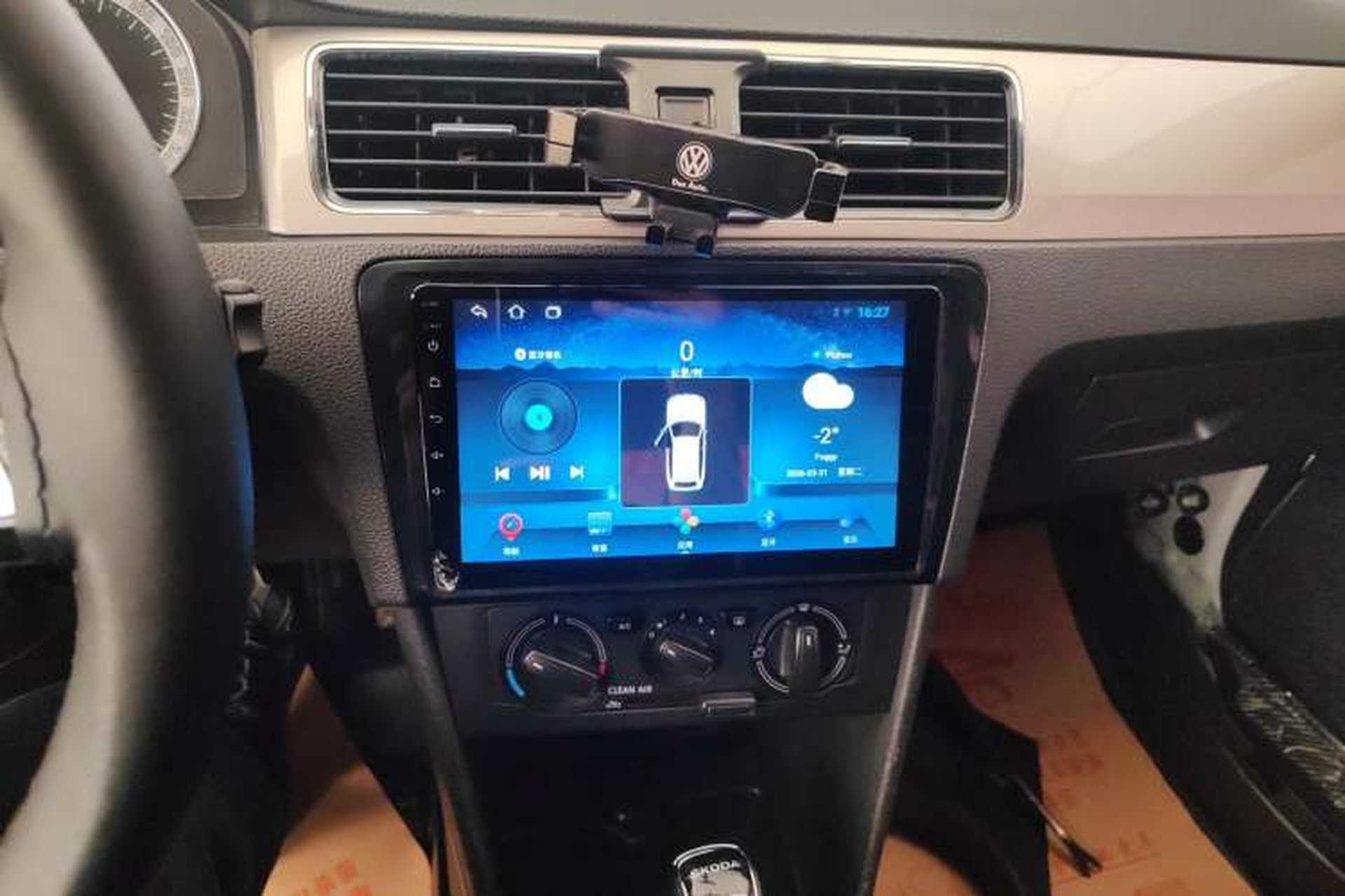 Used Skoda Rapid 2019 1.5L Automatic Comfort Edition China VI Standard Audio And AC Panel