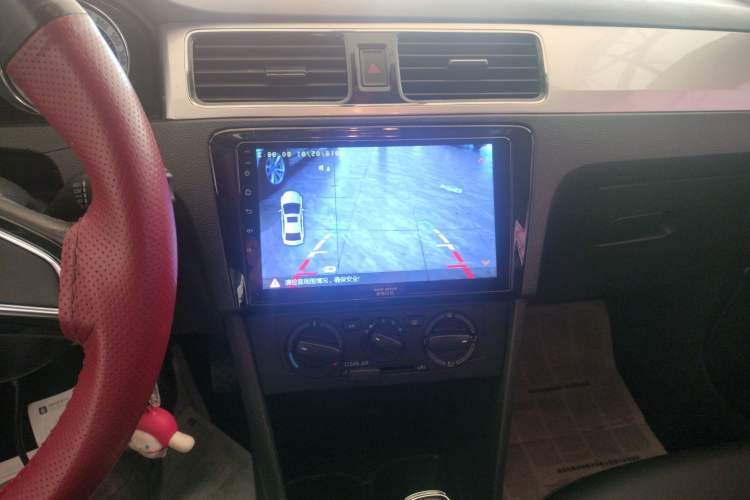 Used Skoda Rapid 2019 1.5L Automatic Comfort Edition China V Standard Audio And AC Panel
