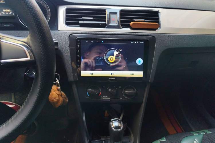 Used Skoda Rapid 2019 1.5L Automatic Comfort Edition China V Standard Audio And AC Panel