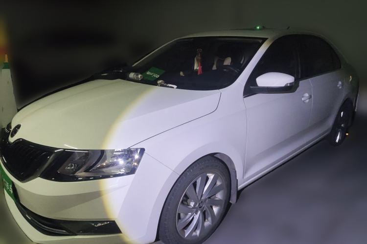 Used Skoda Rapid 2019 1.5L Automatic Comfort Edition China VI Standard Guazi used car, China used car export, Used car for sale, Used cars, Cheapest cars for sale
