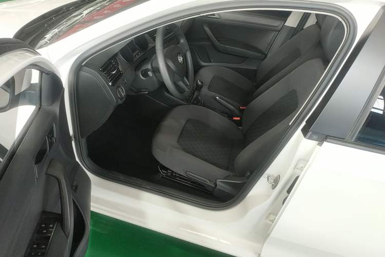 Used Skoda Rapid 2019 Revised Version 1.5L Manual Standard Edition China VI Driver Seat