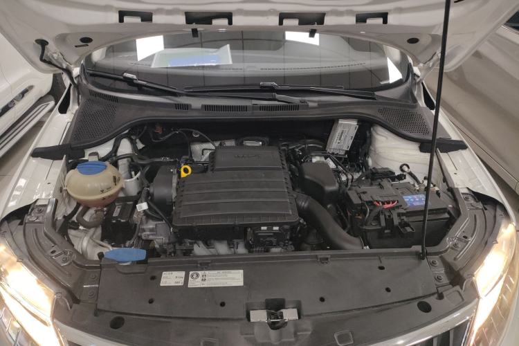 Used Skoda Rapid 2019 1.5L Automatic Standard Edition Engine Bay