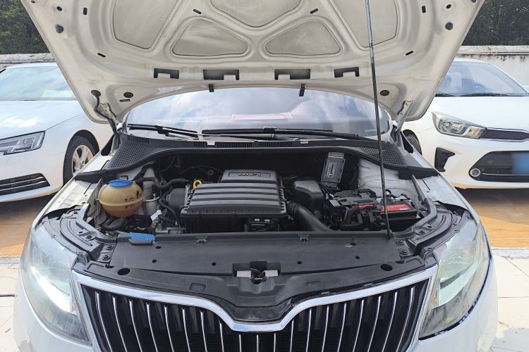 Used Skoda Rapid 2019 1.5L Automatic Comfort Edition China V Standard Engine Bay