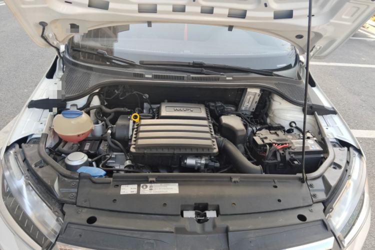 Used Skoda Rapid 2019 Revised Version 1.5L Automatic Standard Edition China VI Engine Bay