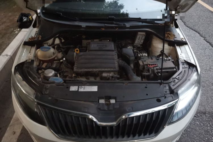 Used Skoda Rapid 2019 Revised Version 1.5L Manual Standard Edition China VI Engine Bay