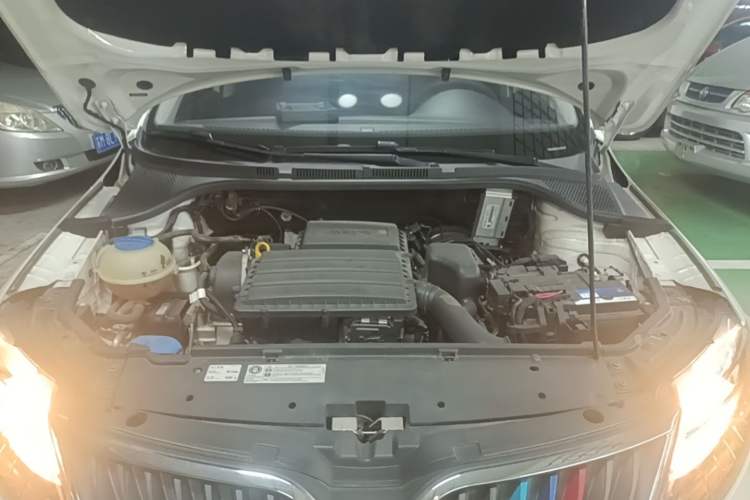 Used Skoda Rapid 2019 1.5L Automatic Standard Edition Engine Bay