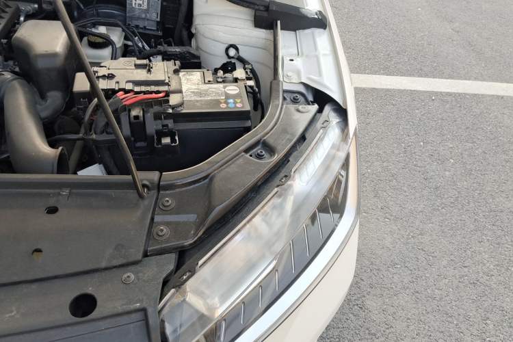 Used Skoda Rapid 2019 Revised Version 1.5L Automatic Standard Edition China VI Engine Bay Left