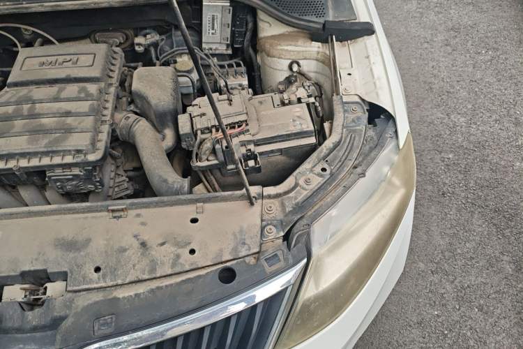 Used Skoda Rapid 2019 1.5L Manual Entry-Level Version Engine Bay Left