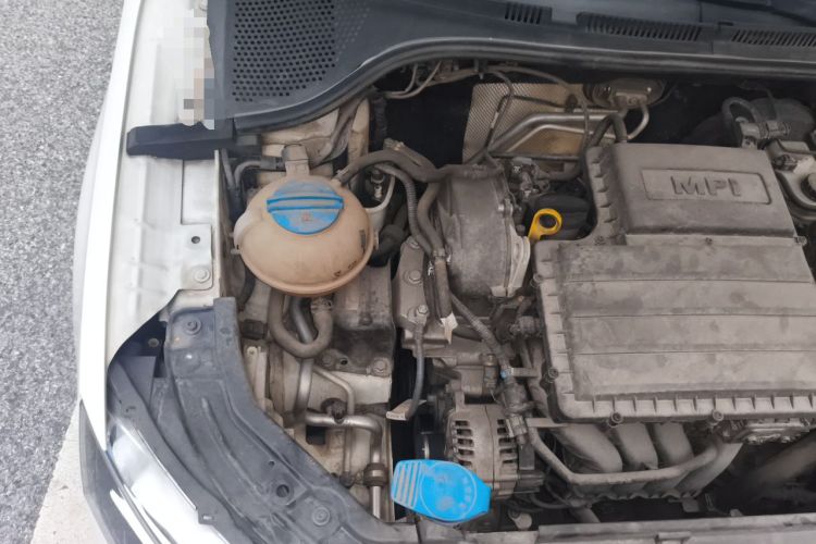 Used Skoda Rapid 2019 1.5L Manual Standard Edition Engine Bay Right