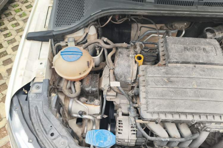 Used Skoda Rapid 2019 1.5L Automatic Comfort Edition China V Standard Engine Bay Right
