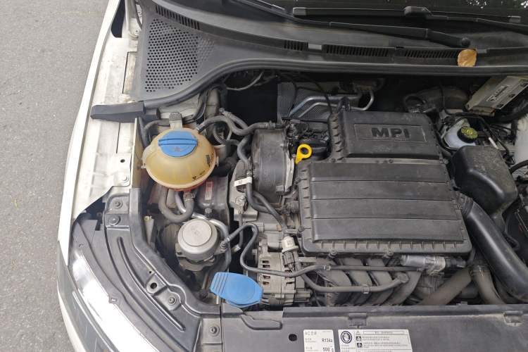 Used Skoda Rapid 2019 Revised Version 1.5L Automatic Standard Edition China VI Engine Bay Right