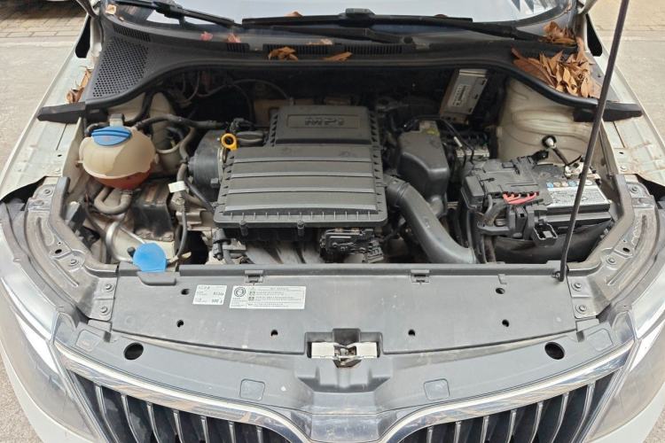 Used Skoda Rapid 2019 1.5L Manual Comfort Edition China VI Standard Engine Bay