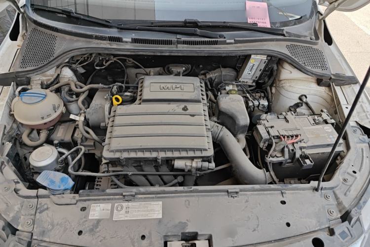 Used Skoda Rapid 2019 1.5L Manual Comfort Edition China VI Standard Engine Bay
