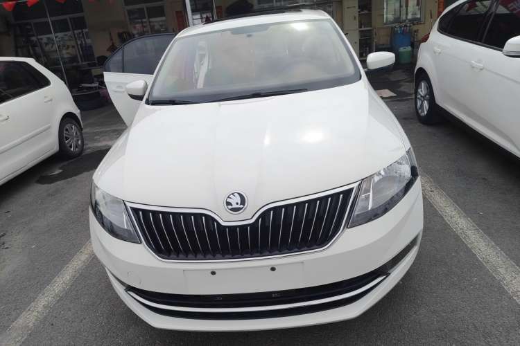 Used Skoda Rapid 2019 1.5L Automatic Comfort Edition China VI Standard Exterior 1