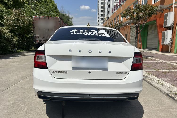 Used Skoda Rapid 2019 1.5L Automatic Comfort Edition China VI Standard Exterior 3