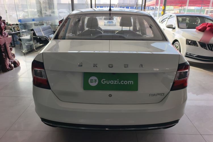Used Skoda Rapid 2019 1.5L Automatic Comfort Edition China VI Standard Exterior 4