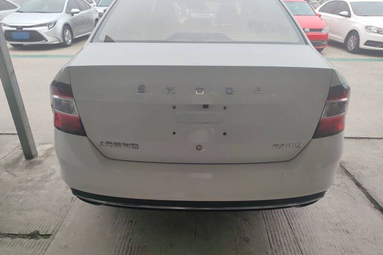 Used Skoda Rapid 2019 1.5L Automatic Comfort Edition China VI Standard Exterior 4