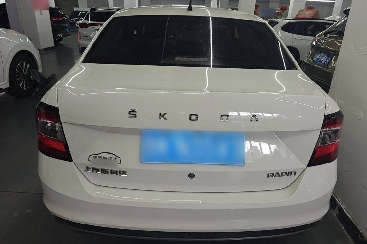 Used Skoda Rapid 2019 1.5L Automatic Comfort Edition China VI Standard Exterior 4