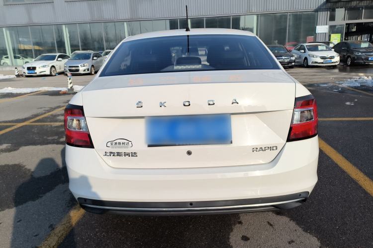 Used Skoda Rapid 2019 1.5L Automatic Comfort Edition China VI Standard Exterior 4