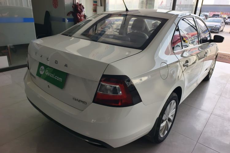 Used Skoda Rapid 2019 1.5L Automatic Comfort Edition China VI Standard Exterior 5