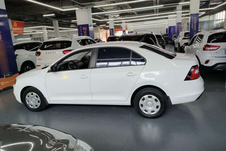 Used Skoda Rapid 2019 1.5L Automatic Standard Edition Exterior 5