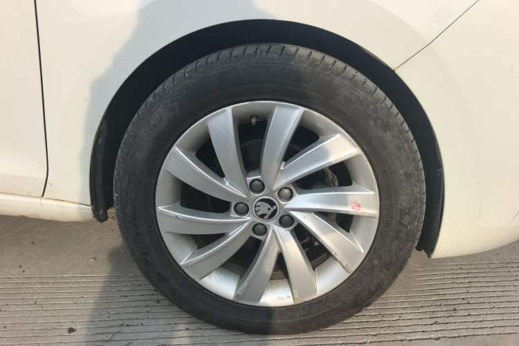 Used Skoda Rapid 2019 1.5L Manual Comfort Edition China V Standard Exterior 7