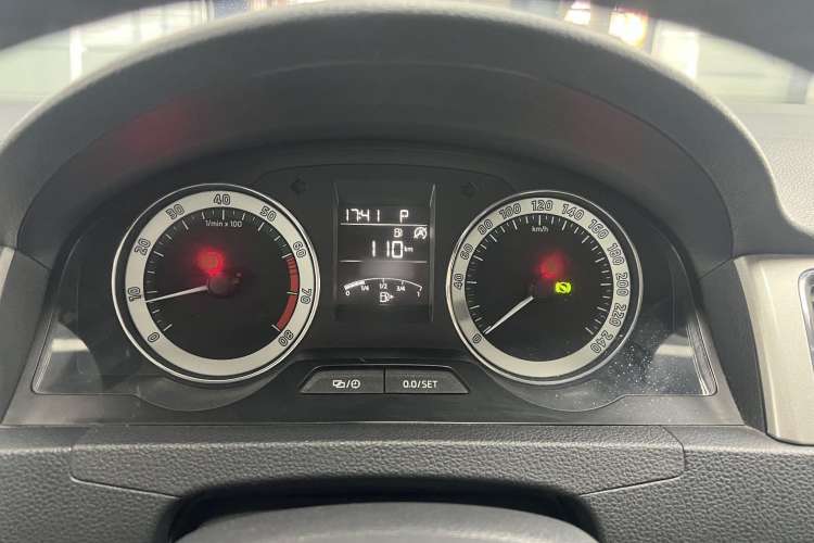 Used Skoda Rapid 2019 1.5L Automatic Comfort Edition China V Standard Exterior 8