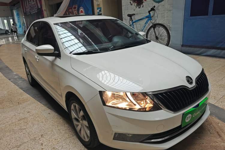 Used Skoda Rapid 2019 1.5L Manual Comfort Edition China VI Standard Front Right 45 Deg