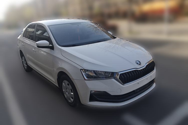 Used Skoda Rapid 2019 Revised Version 1.5L Automatic Standard Edition China VI Front Right 45 Deg