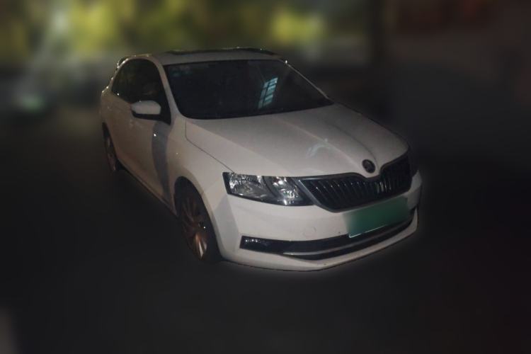 Used Skoda Rapid 2019 1.5L Manual Comfort Edition China VI Standard Front Right 45 Deg
