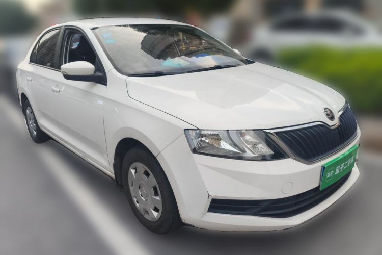 Used Skoda Rapid 2019 1.5L Manual Standard Edition Front Right 45 Deg