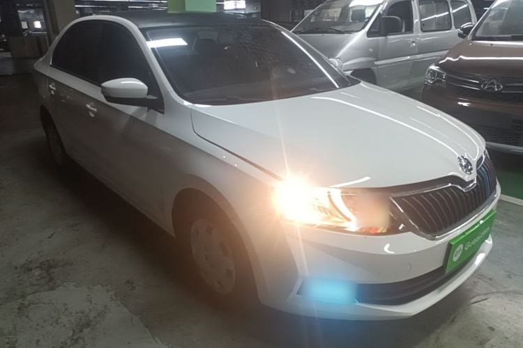 Used Skoda Rapid 2019 1.5L Automatic Standard Edition Front Right 45 Deg
