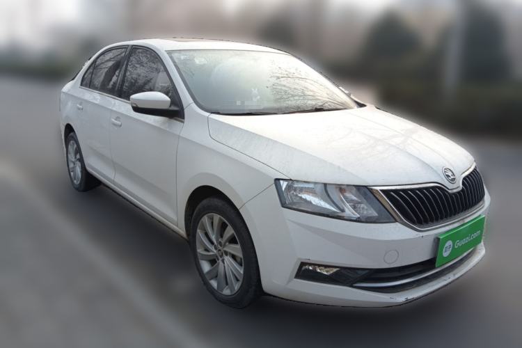 Used Skoda Rapid 2019 1.5L Manual Comfort Edition China VI Standard Front Right 45 Deg