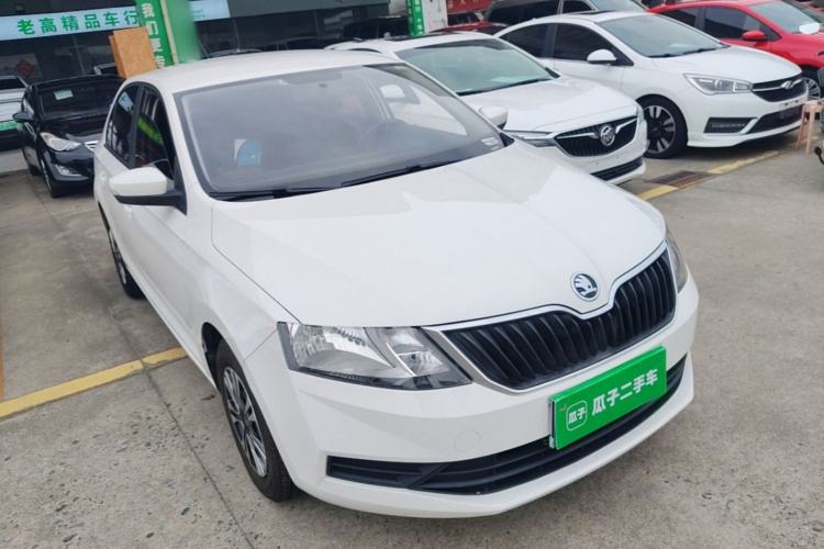 Used Skoda Rapid 2019 1.5L Automatic Standard Edition Front Right 45 Deg