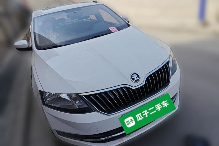 Used Skoda Rapid 2019 1.5L Manual Comfort Edition China VI Standard Front Right 45 Deg