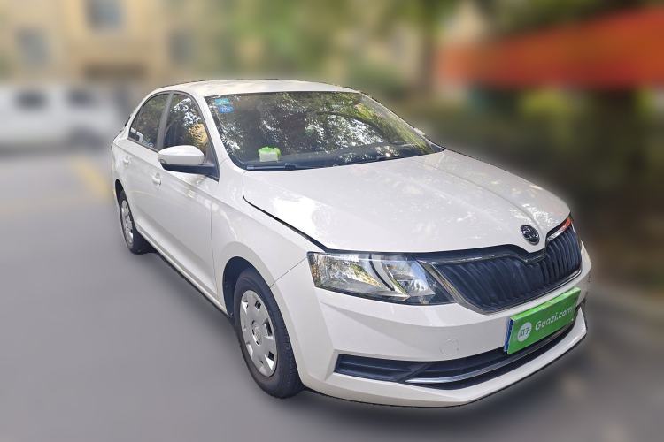 Used Skoda Rapid 2019 Revised Version 1.5L Automatic Standard Edition China VI Front Right 45 Deg