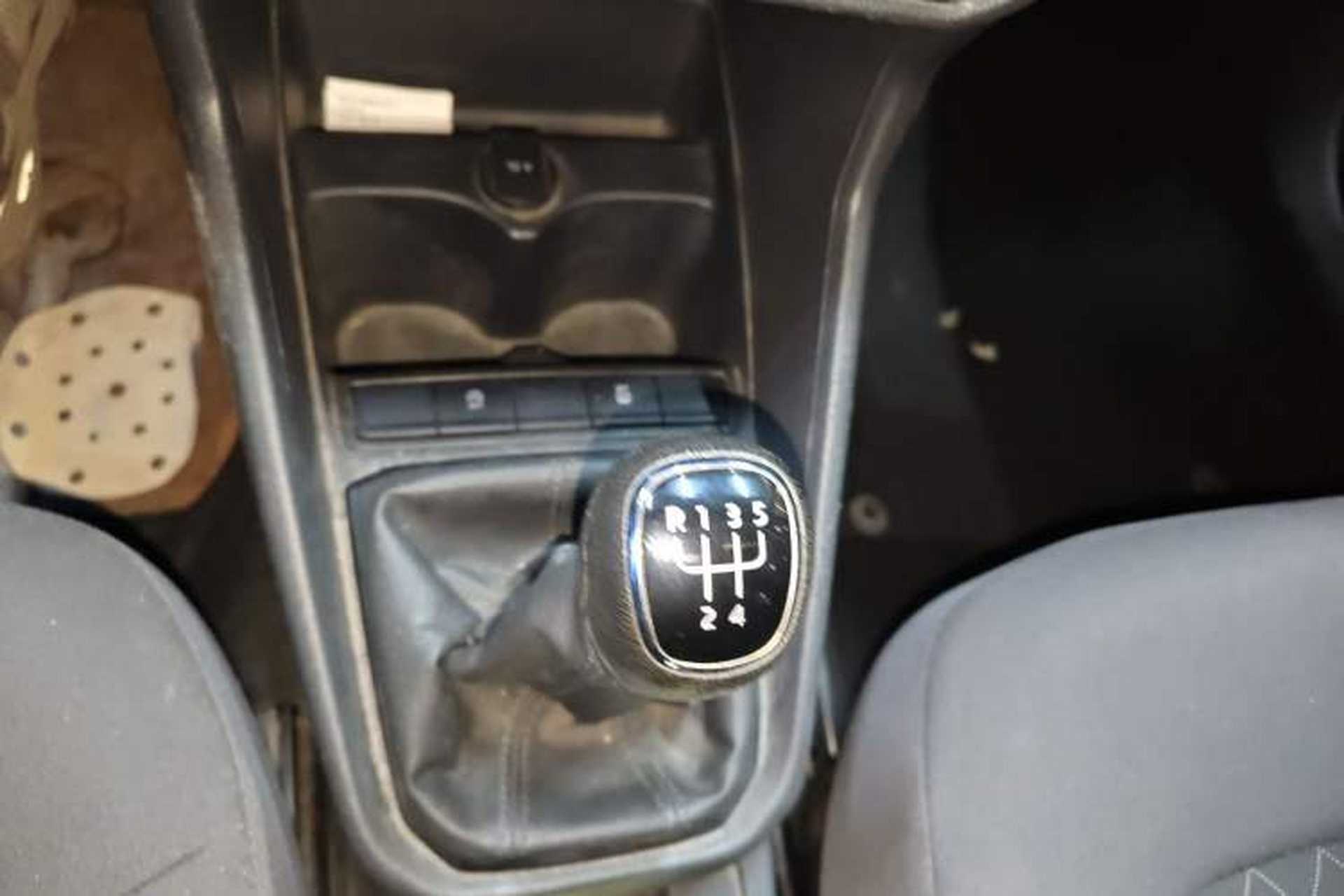 Used Skoda Rapid 2019 Revised Version 1.5L Manual Entry-Level Edition China VI Gear Lever