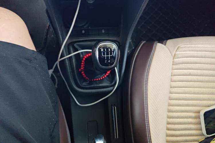 Used Skoda Rapid 2019 Revised Version 1.5L Manual Standard Edition China VI Gear Lever