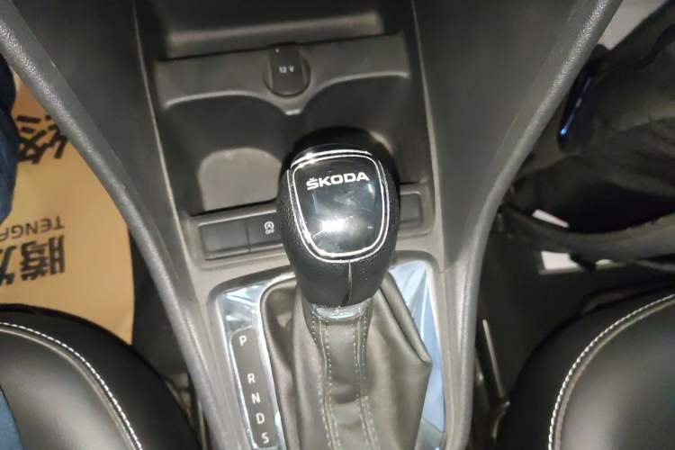 Used Skoda Rapid 2019 1.5L Automatic Comfort Edition China V Standard Gear Lever