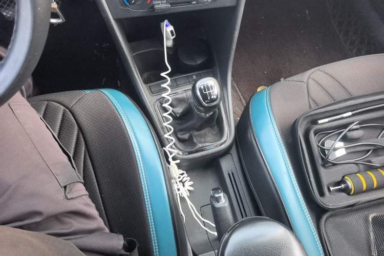 Used Skoda Rapid 2019 1.5L Manual Comfort Edition China V Standard Gear Lever