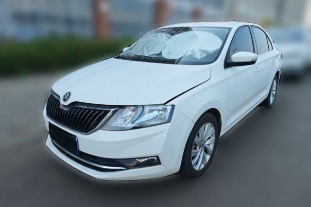 Skoda Rapid 2019 1.5L Manual Comfort Edition China VI Standard de segunda mano