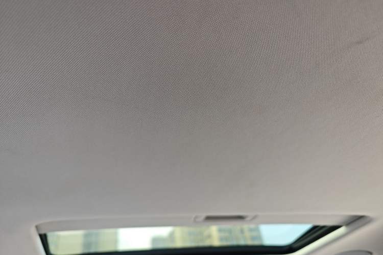 Used Skoda Rapid 2019 1.5L Manual Comfort Edition China VI Standard Headliner