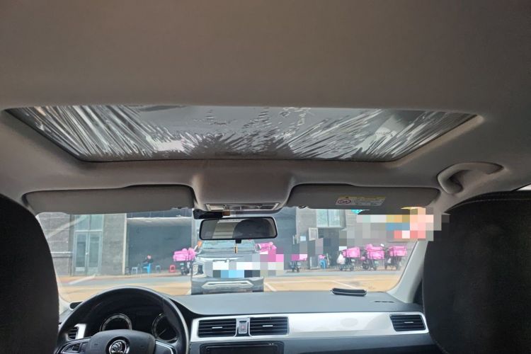 Used Skoda Rapid 2019 1.5L Automatic Comfort Edition China V Standard Headliner