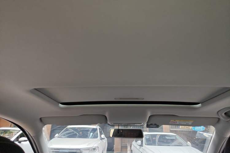 Used Skoda Rapid 2019 1.5L Manual Comfort Edition China VI Standard Headliner
