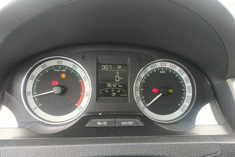 Used Skoda Rapid 2019 1.5L Automatic Comfort Edition China V Standard Instrument Cluster