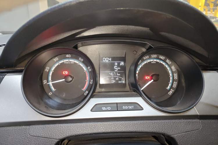 Used Skoda Rapid 2019 Revised Version 1.5L Manual Entry-Level Edition China VI Instrument Cluster