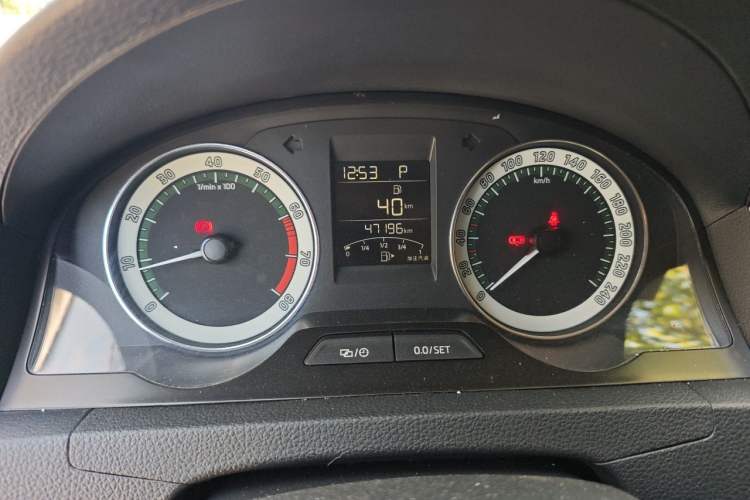 Used Skoda Rapid 2019 1.5L Automatic Comfort Edition China V Standard Instrument Cluster