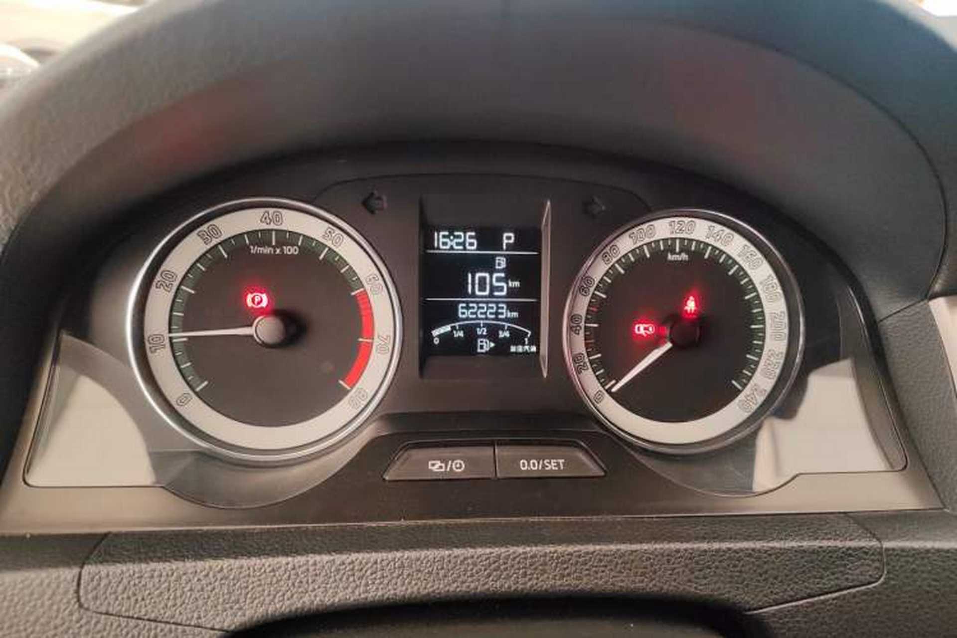 Used Skoda Rapid 2019 1.5L Automatic Comfort Edition China VI Standard Instrument Cluster